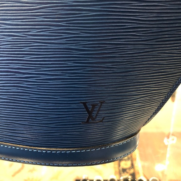 ✨ Louis Vuitton 1995 St. Jacques PM - Picture 2 of 2